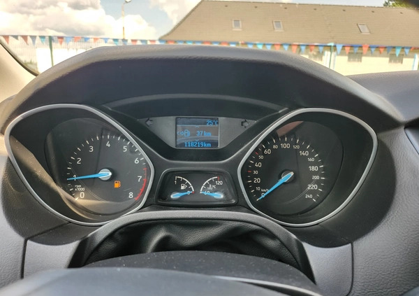 Ford Focus cena 36900 przebieg: 117900, rok produkcji 2016 z Piła małe 466